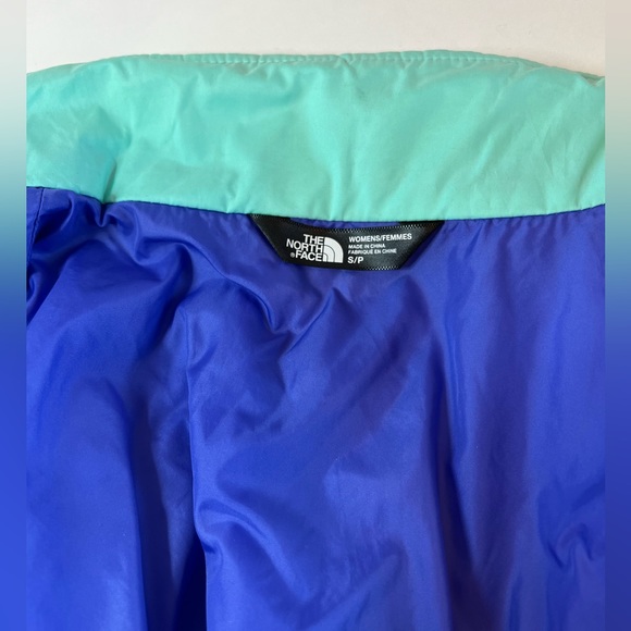 The North Face Mint Green with Purple detail Puffer Jacket Size Small - Picture 7 of 9